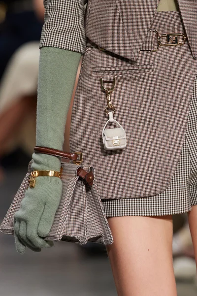 Look 55